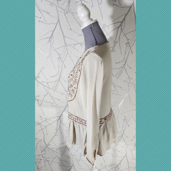 Beautiful Stories Ivory Boho Embroidered Peplum Blouse - Picture 3 of 5